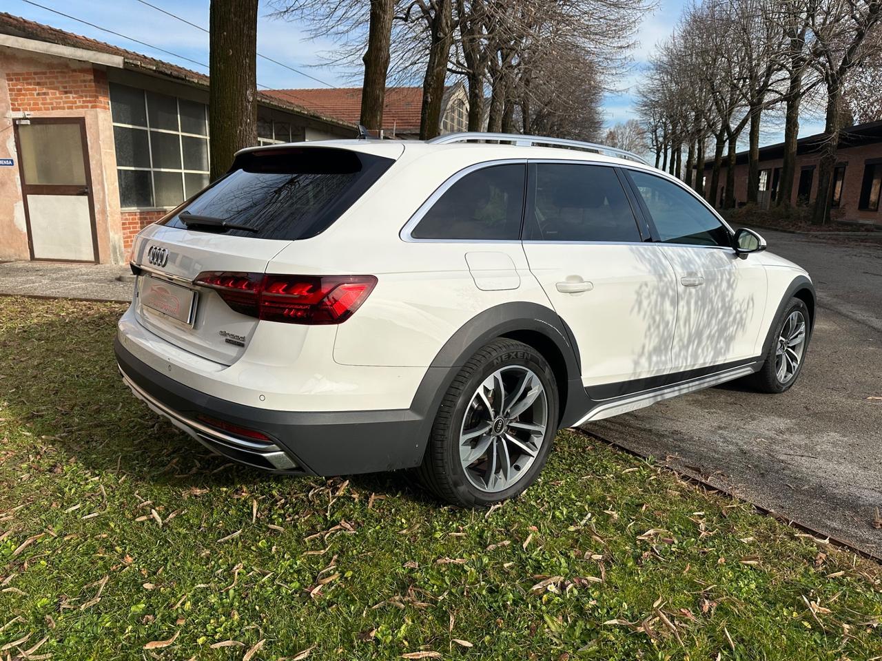 Audi A4 allroad 40 TDI 204 CV S tronic Business Evolution