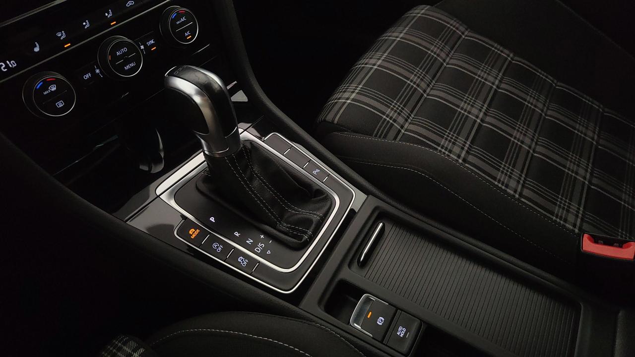 VOLKSWAGEN Golf 5p 2.0 tdi Gtd 184cv dsg