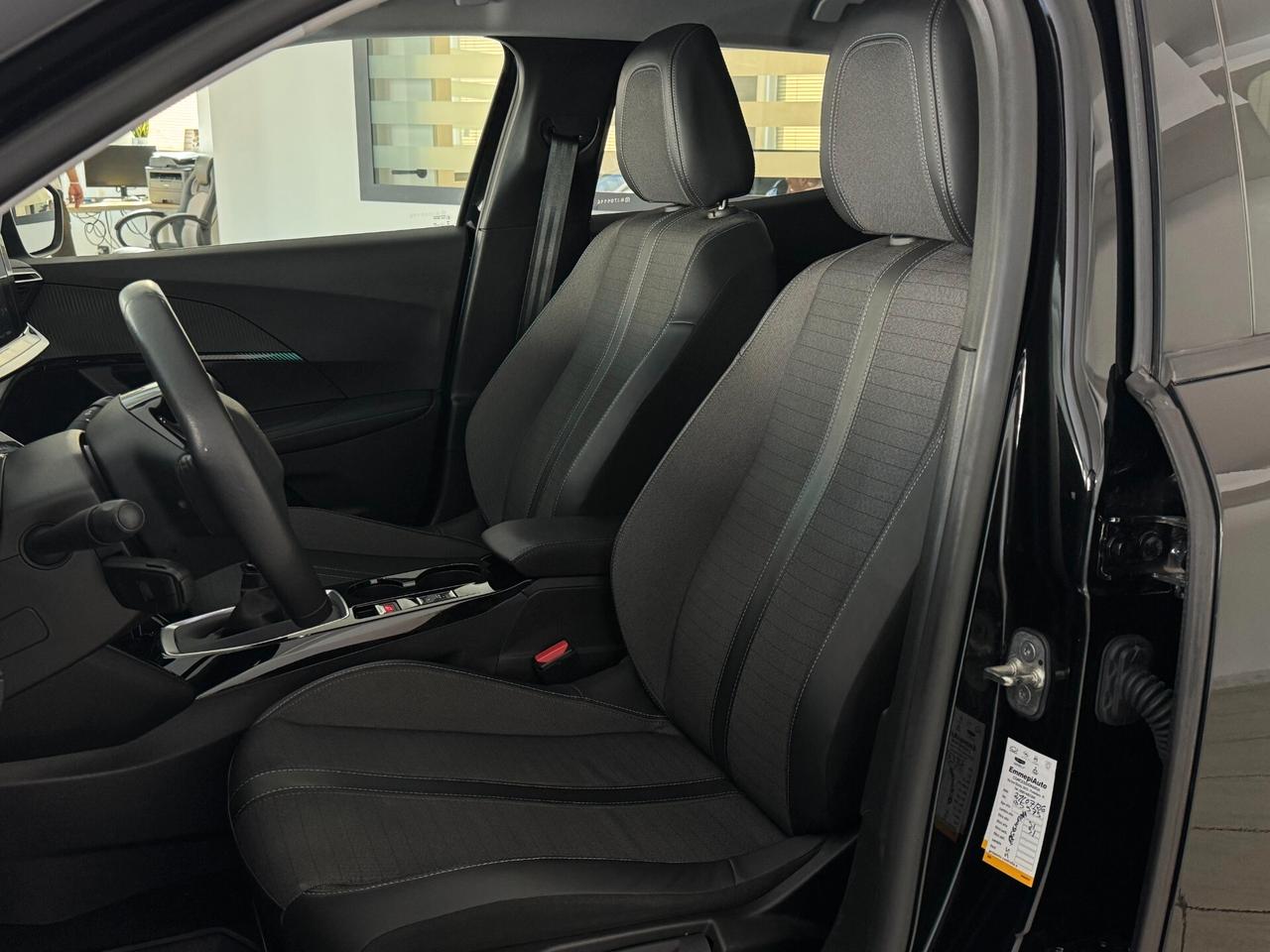 Peugeot 2008 BlueHDi 110cv Allure Pack