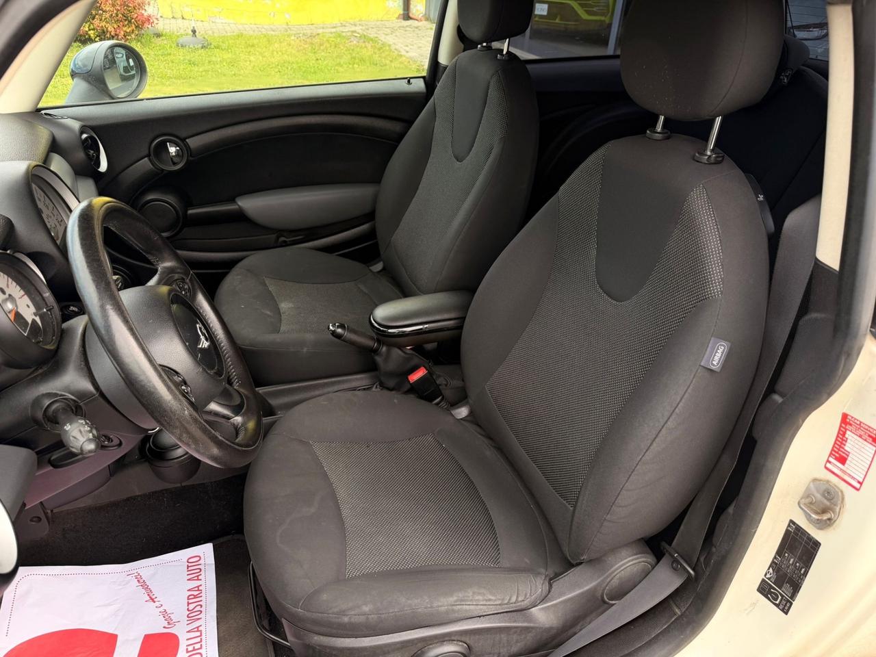 Mini Cooper D 1.6 16V