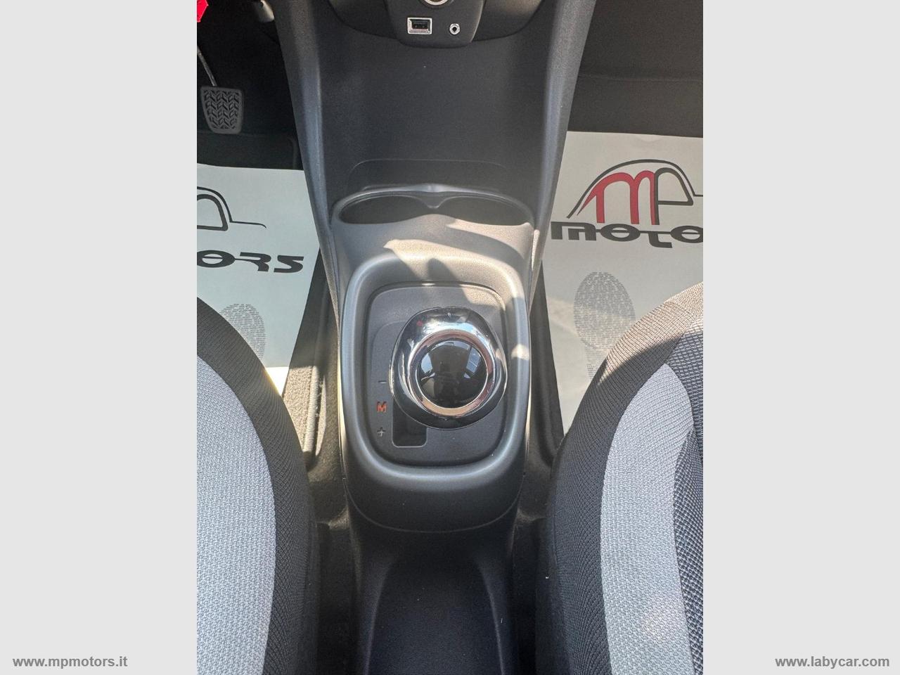 TOYOTA AYGO CONNECT 5P. AUTOMATICA 1.0 72CV