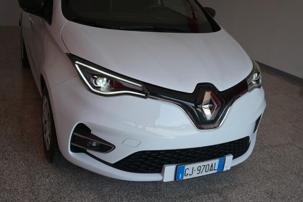 RENAULT ZOE R110CV AUTOMATIC LIFE ( FARI LED - COCKPIT - CRUISE - MIRROR )