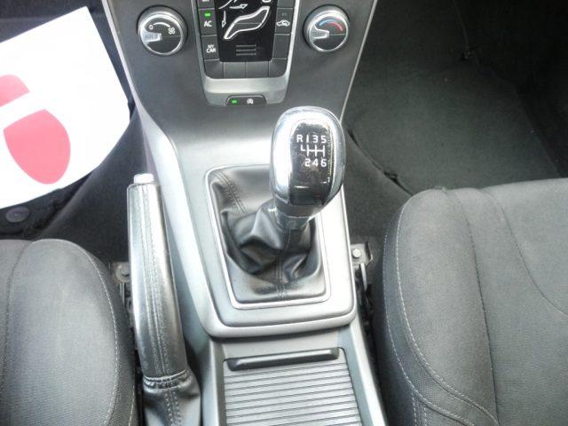 VOLVO V40 D2 1.6 D Kinetic - OK NEOPATENTATI - UNICO PROPR.