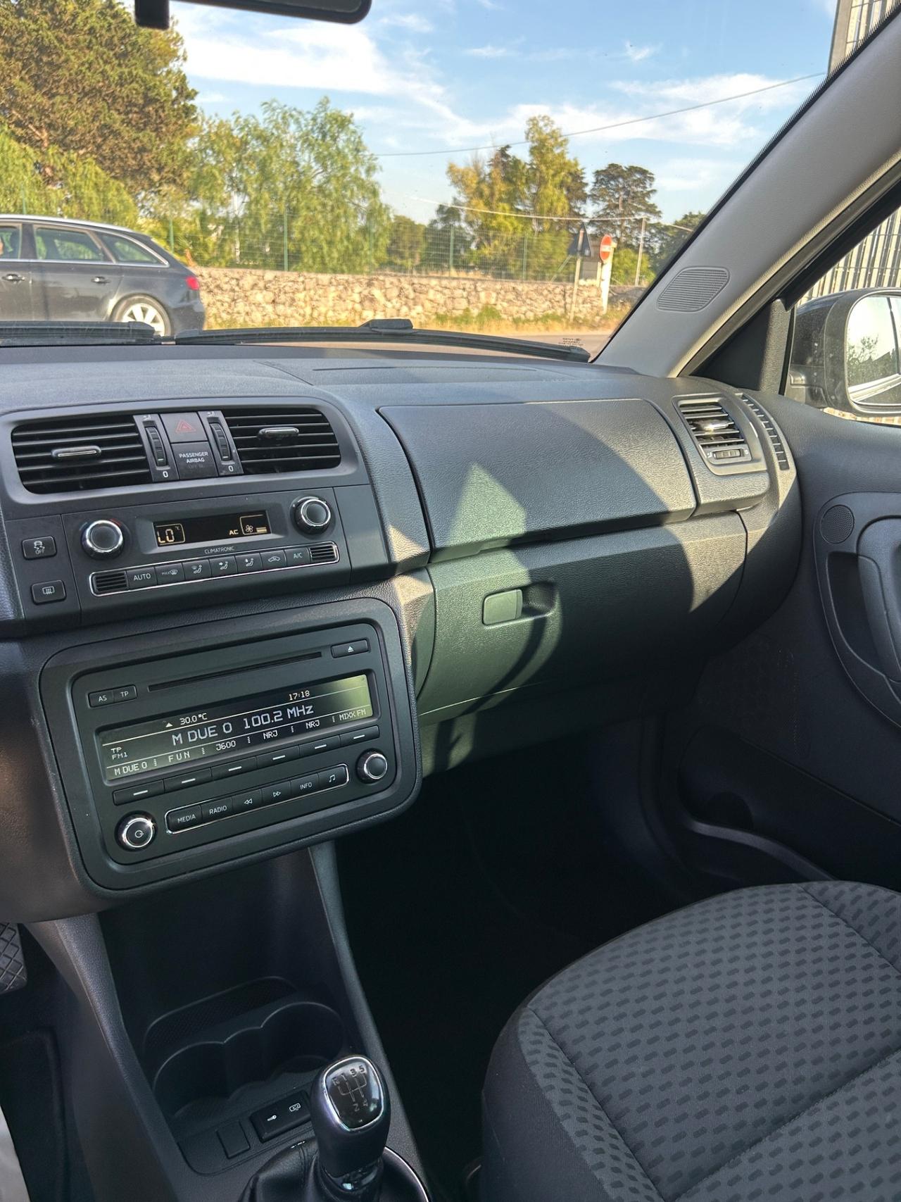 Skoda Fabia 1.2 TDI 75CV 5 porte-2014/CLIMA/SENSORI