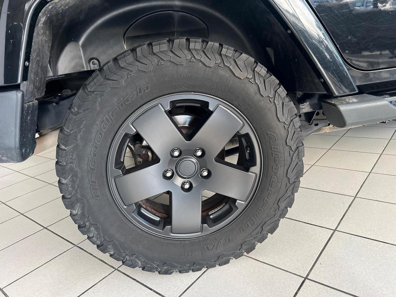 Jeep Wrangler Unlimited 2.8 CRD DPF Sahara Auto