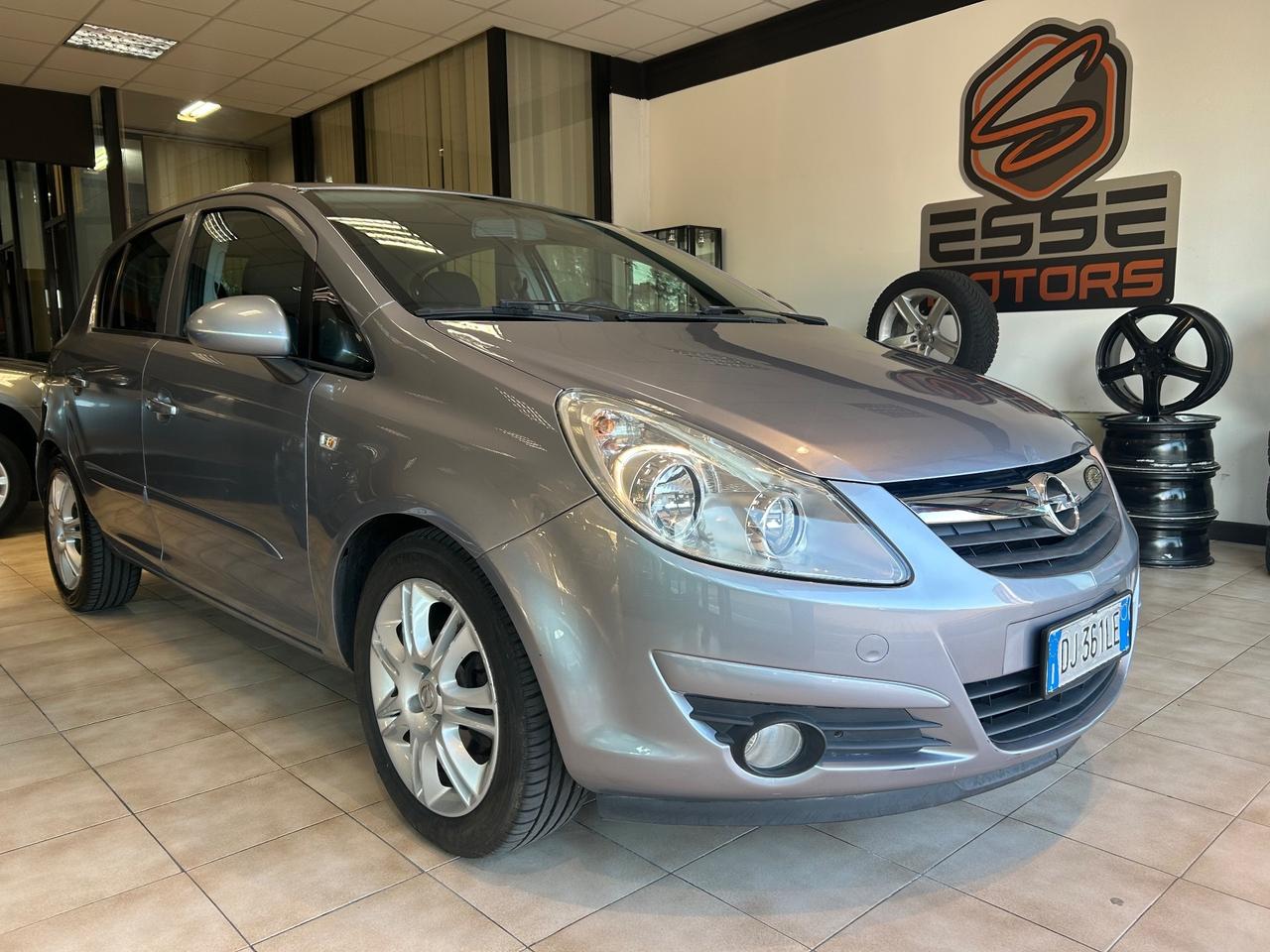 Opel Corsa - 1.2 benzina 80cv OK NEOPATENTATI
