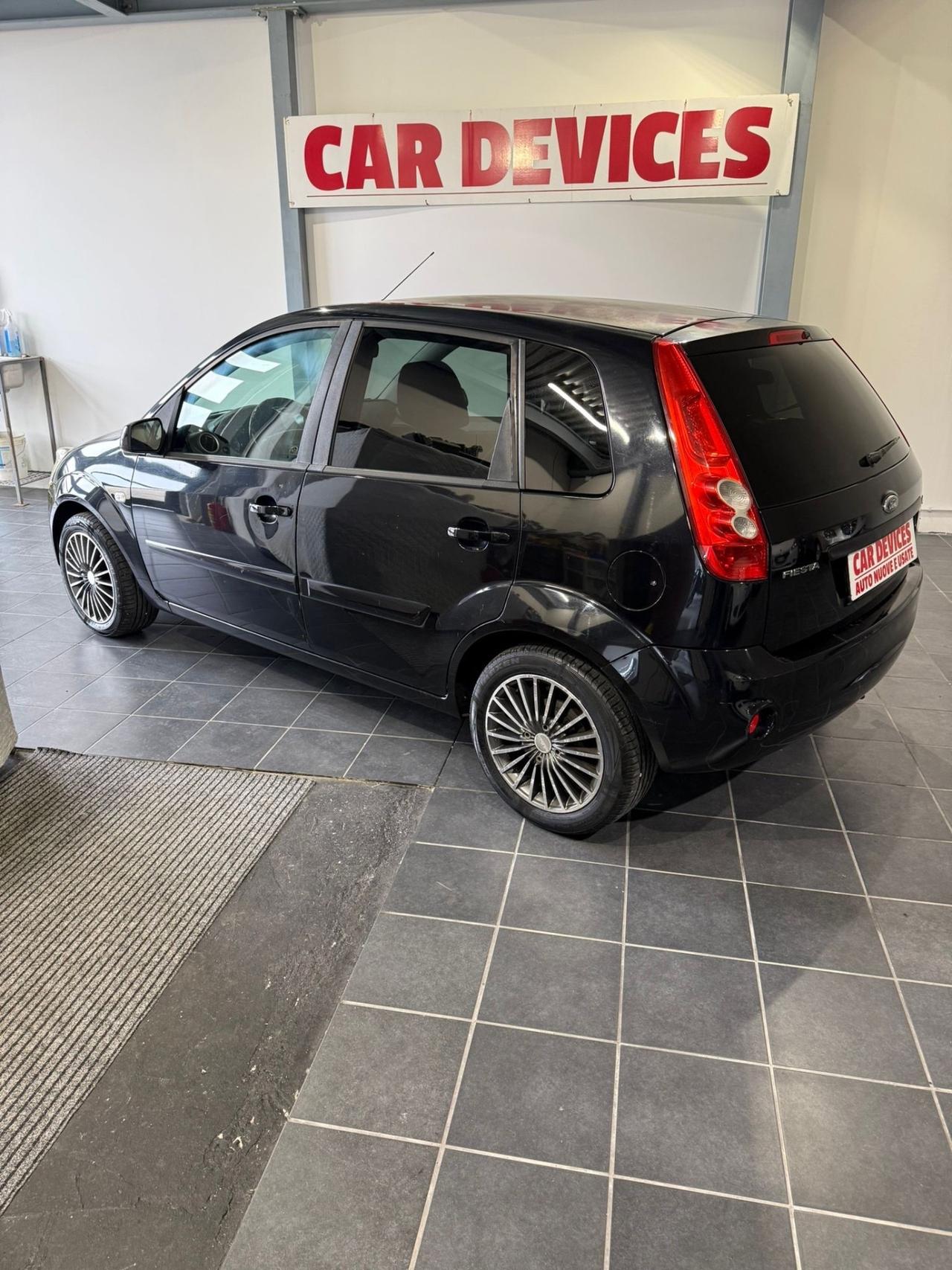 Ford Fiesta 1.4 TDCi -NEOPATENTATI