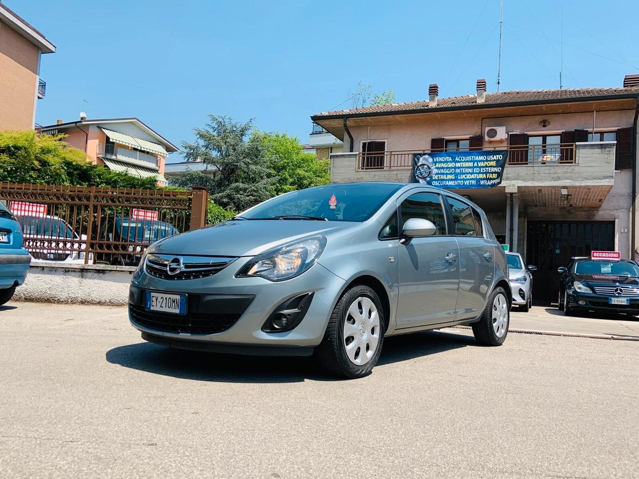Opel Corsa 1.2 85CV 5 porte GPL-TECH Edition