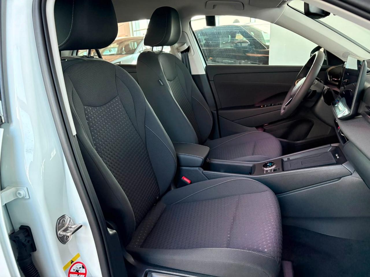 Volkswagen T-Roc 1.5 etsi Life 115cv dsg