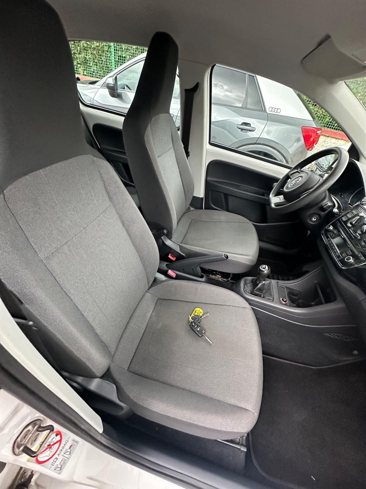 Volkswagen up! 1.0 5p. move