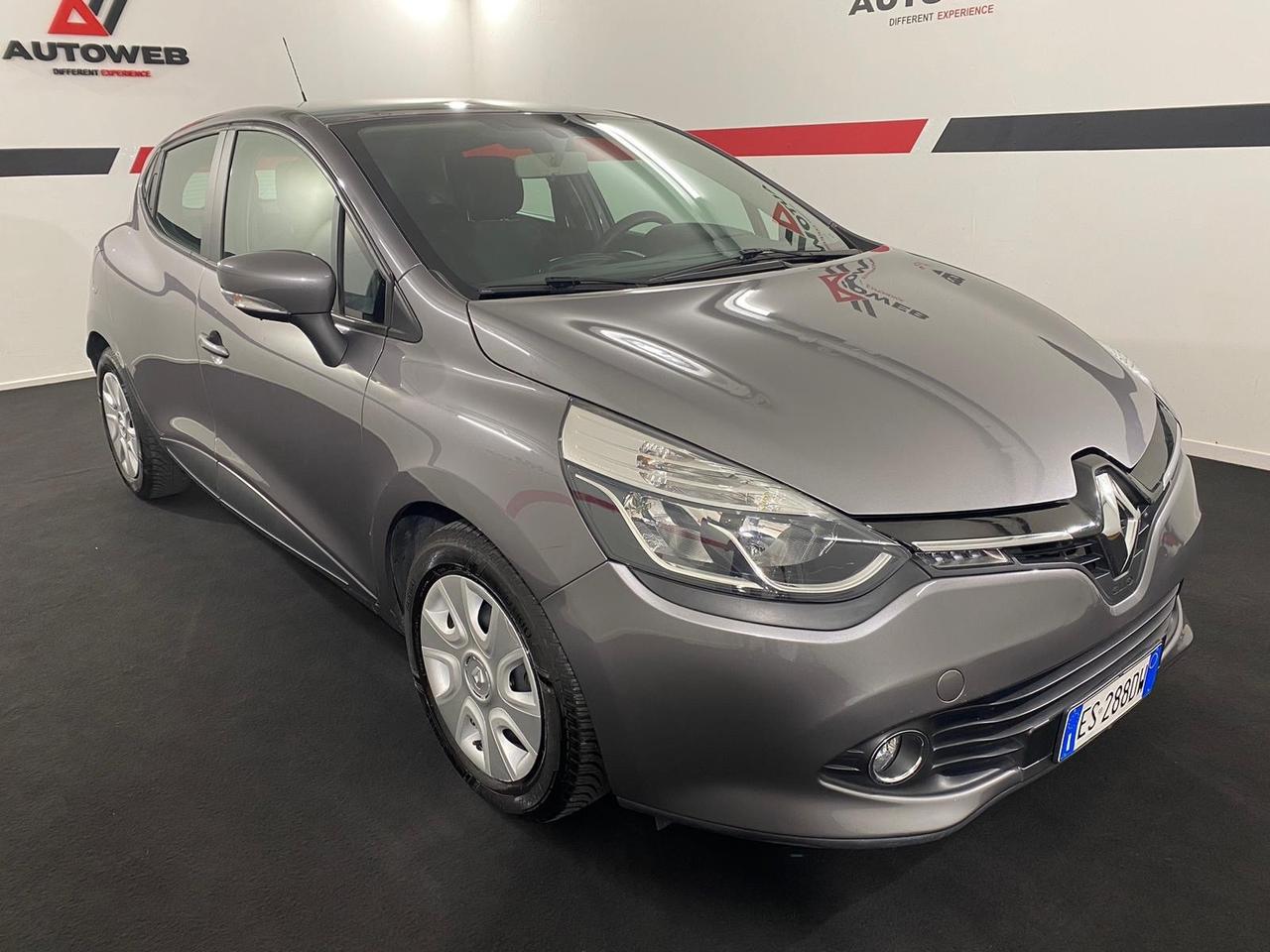 Renault Clio 1.2 75CV *NEOPATENTATI*