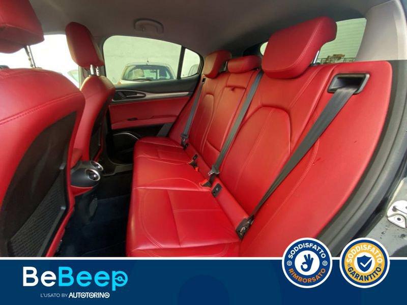 Alfa Romeo Stelvio 2.2 T BUSINESS Q4 210CV AUTO MY19
