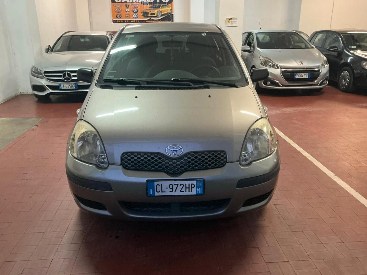Toyota Yaris 1.0i 16V cat 5 porte Expo