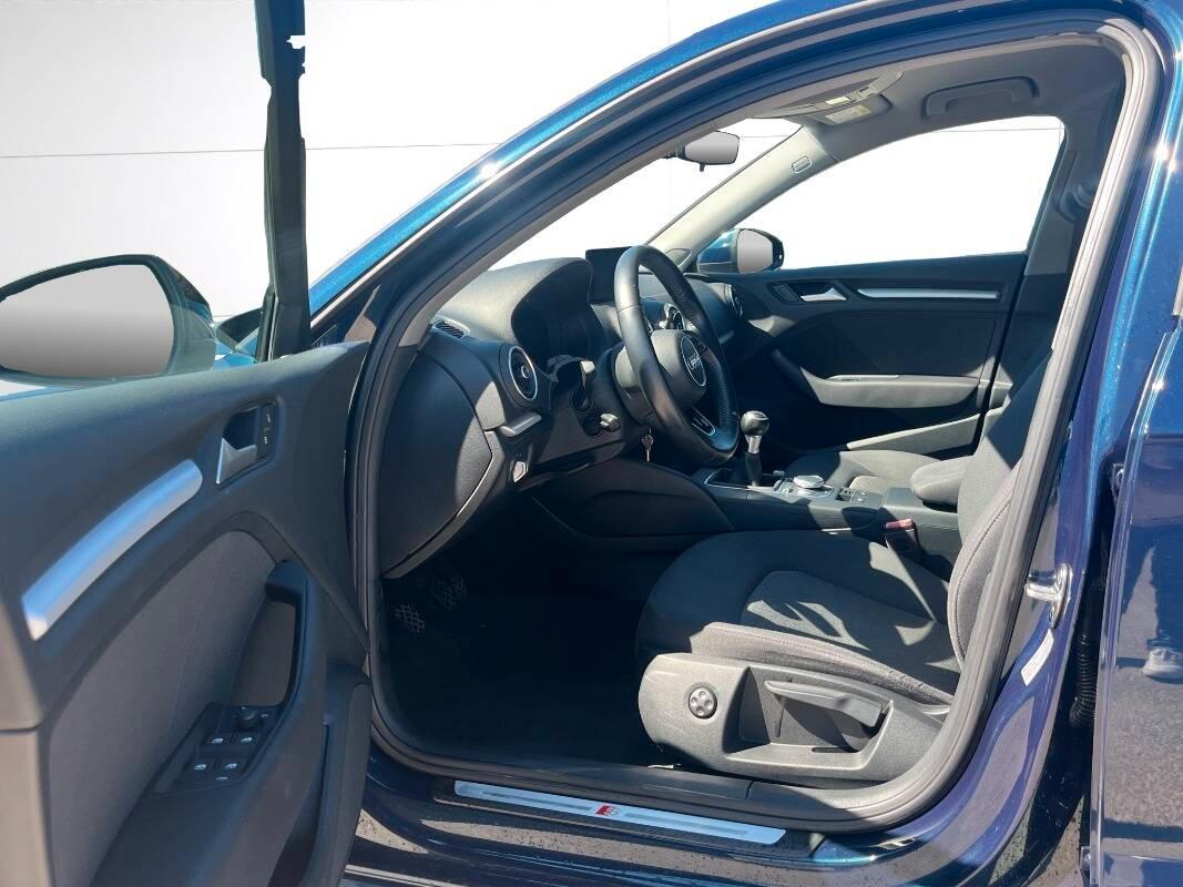 Audi A3 Sportback 2.0 tdi Sport 150cv - gancio traino