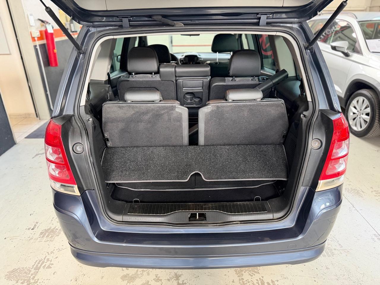 Opel Zafira 1.9 16V CDTI 150CV Cosmo 7 POSTI