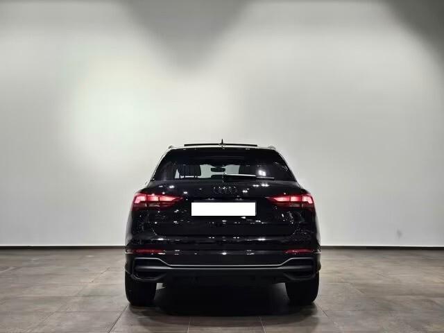 Audi Q3 35 TFSI S line edition