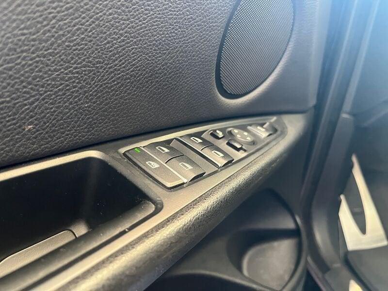 BMW X5 xdrive30d Experience 258cv auto