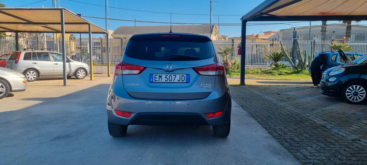 Hyundai iX20 1.6 CRDI 115 CV Style Tettuccio apribile