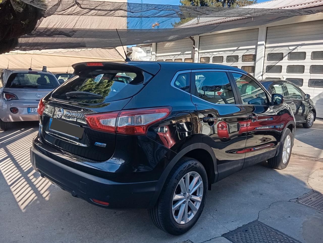 Nissan Qashqai 1.5 dCi Tekna valuto permute