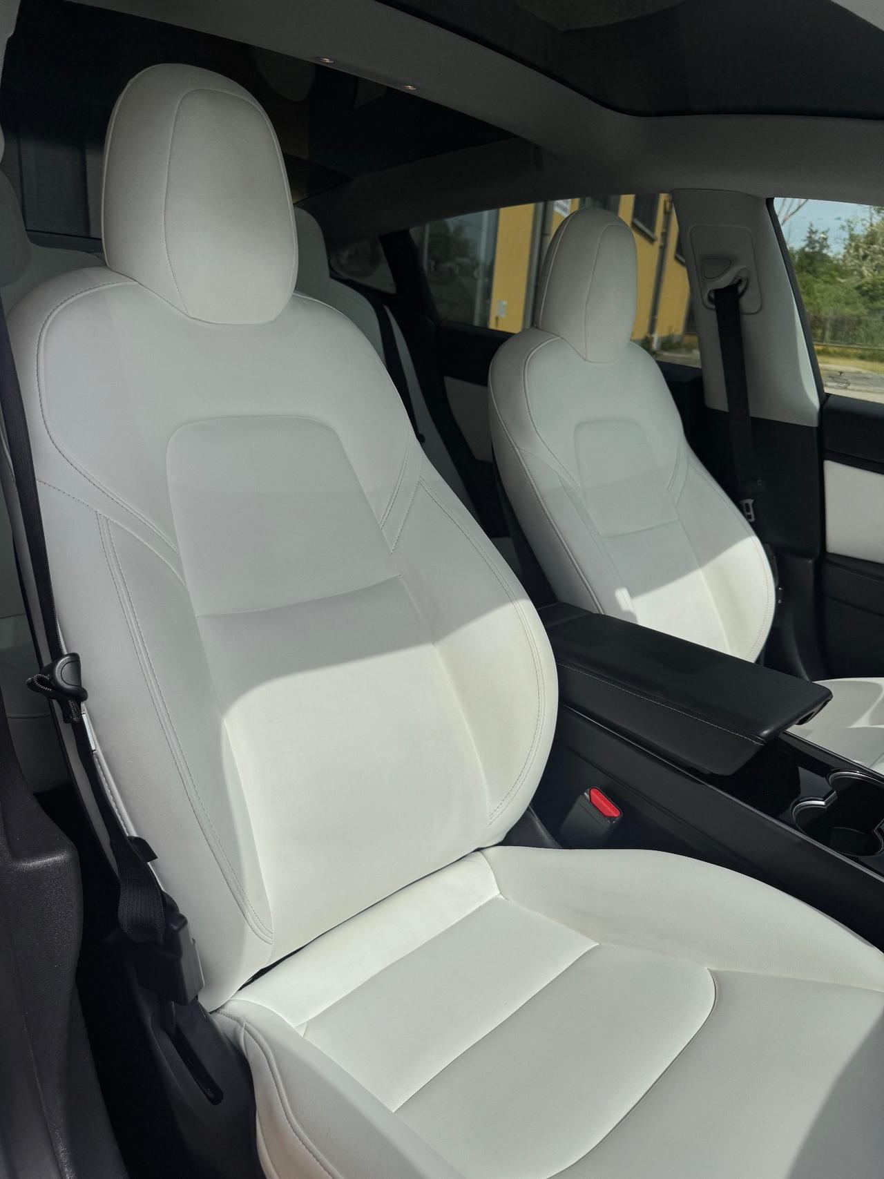 Tesla Model 3 Long Range Performance AWD