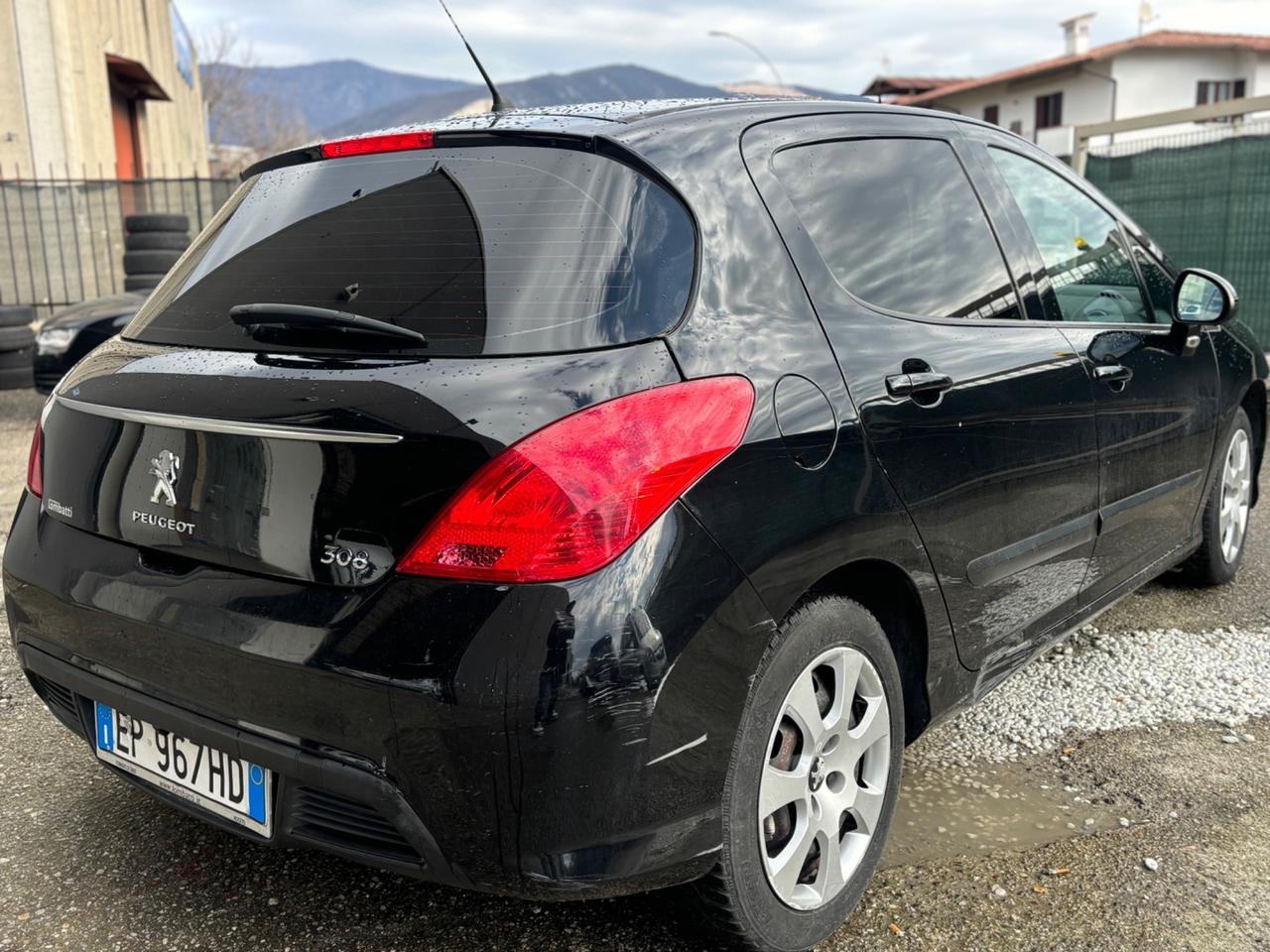 Peugeot 308 1.6 benz /gpl km 148 mila anno 2013