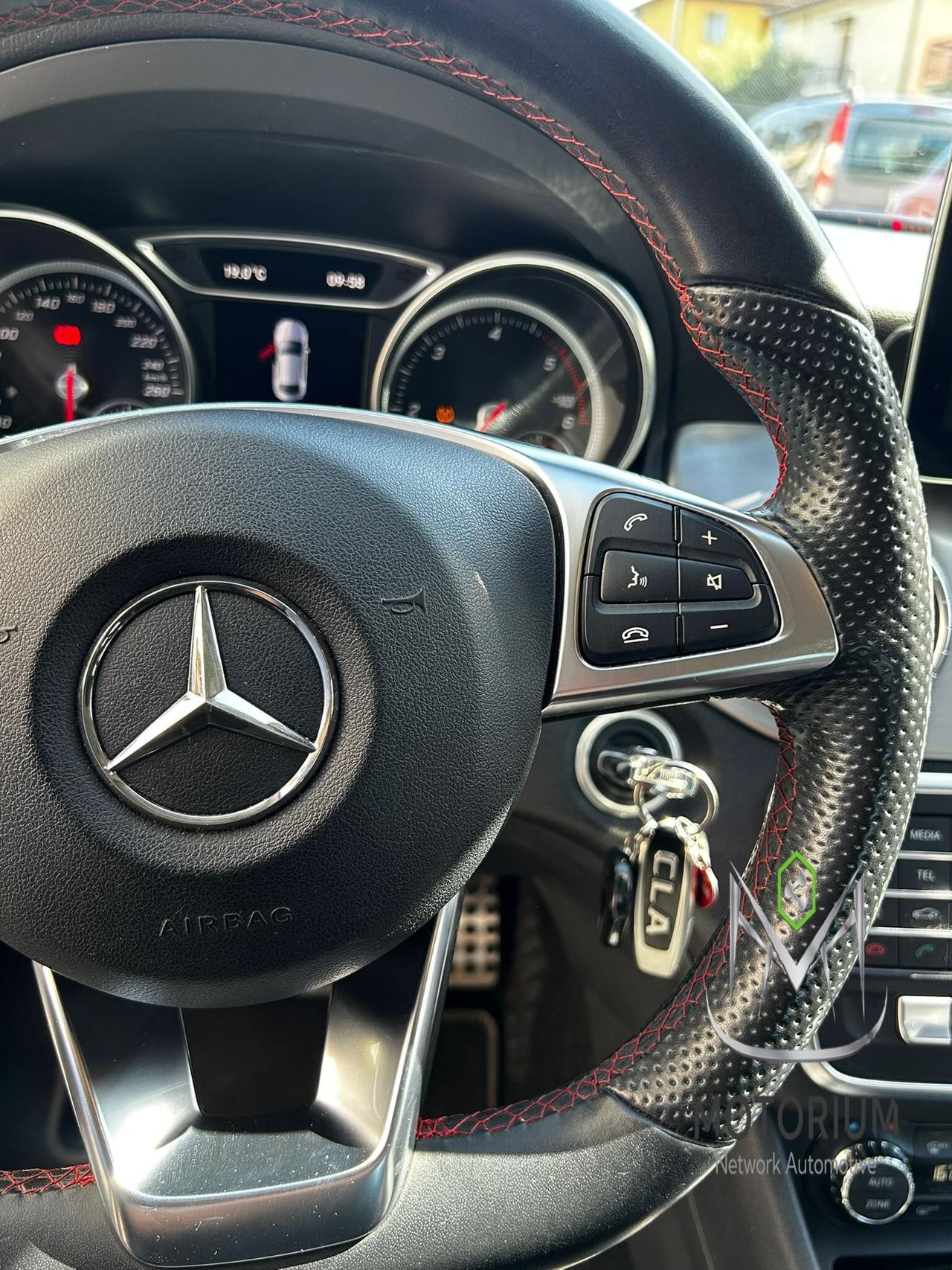 Mercedes-Benz CLA 180D