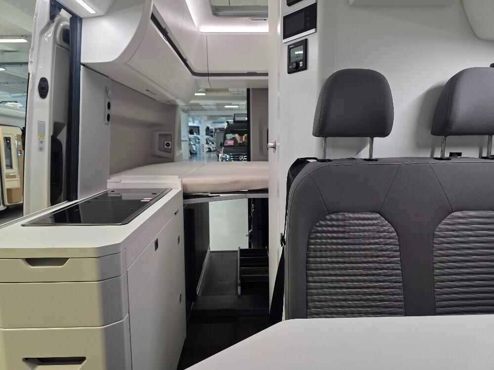 CAMPER VAN VOLKSWAGEN GRAND CALIFORNIA