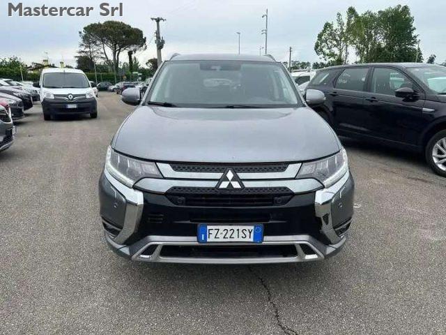 MITSUBISHI Outlander Outlander phev 2.4 Instyle Plus 4wd - FZ221SY