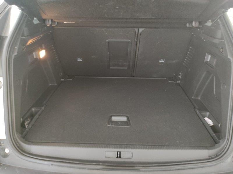 PEUGEOT 3008 2ª serie - 3008 BlueHDi 130 S&S EAT8 Allure