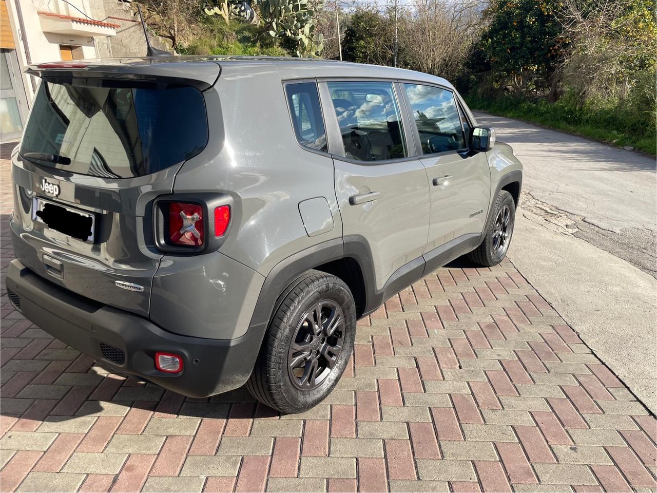 Jeep Renegade 1.6 Mjt 130 CV Longitude