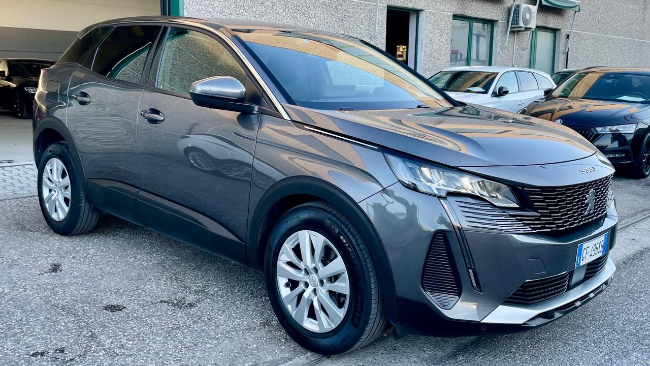 PEUGEOT 3008 1.5 ALLURE BLUEHDI 131CV - FULL LED, VIRTUAL COCKPIT, NEOPATENTATI