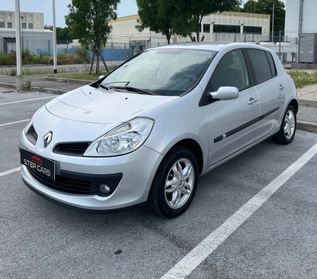 Renault Clio 1.2 16V 5 porte Le Iene