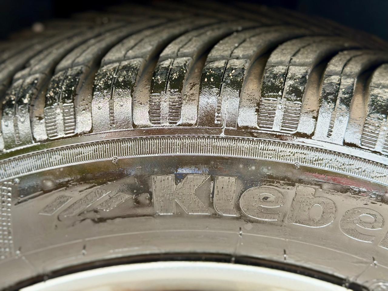 Peugeot 207 2011 1.4 8V 75CV 5p. Ok neopatentati ! ! !