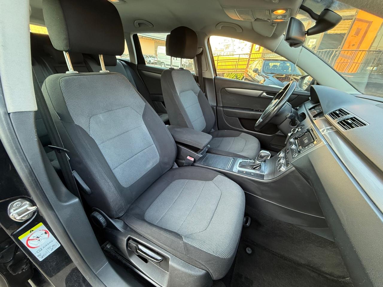 VW Passat 2.0TDI 140CV DSG Comfort-Line 2014 EU5