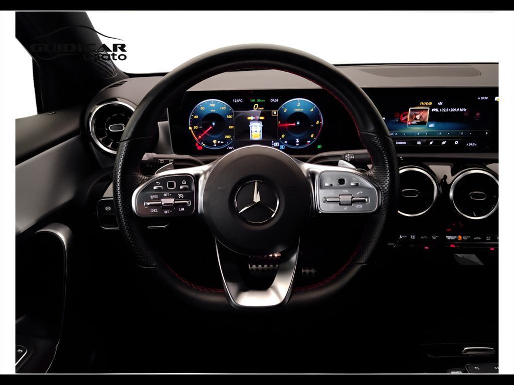 Mercedes-Benz Classe A - W177 2018 - A 180 d Premium auto