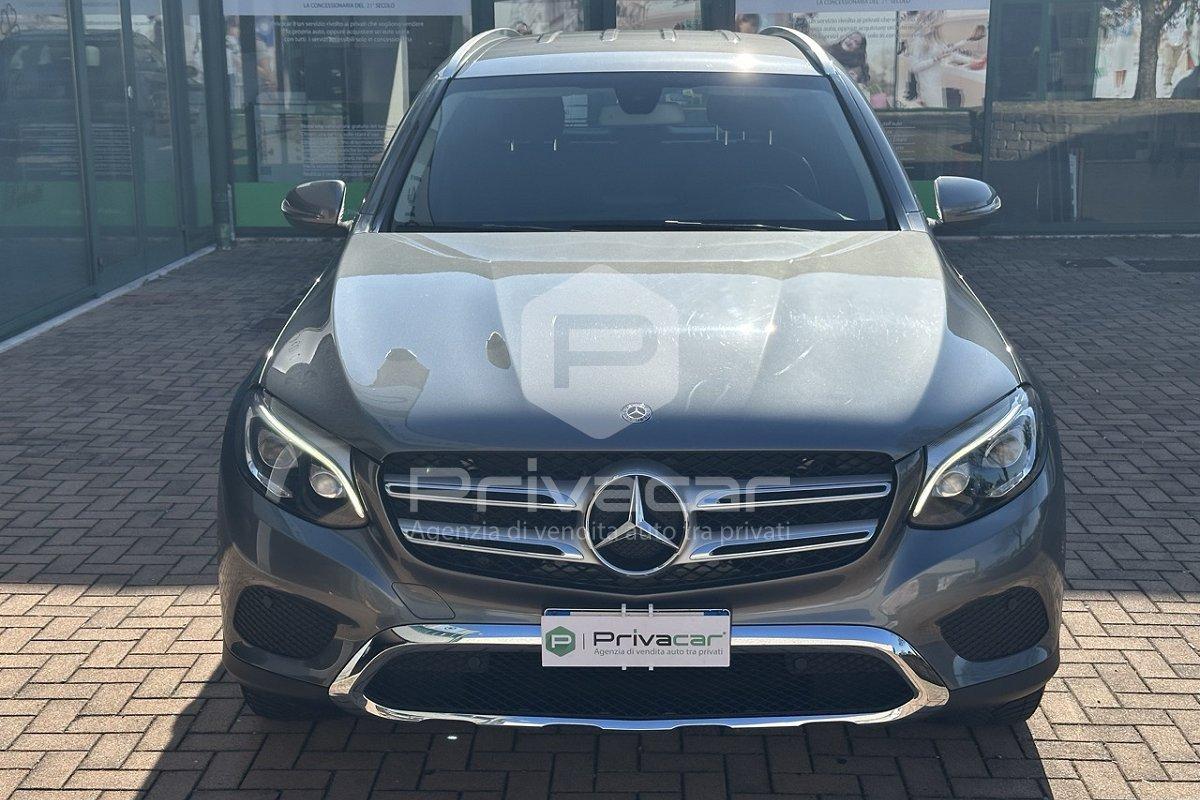 MERCEDES GLC 220 d 4Matic Business