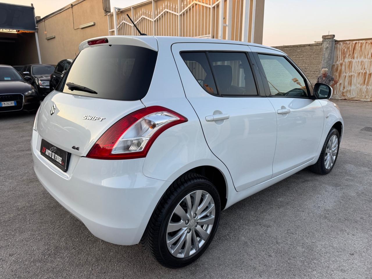 Suzuki Swift 1.2 BENZINA 4x4 *FINANZIABILE*