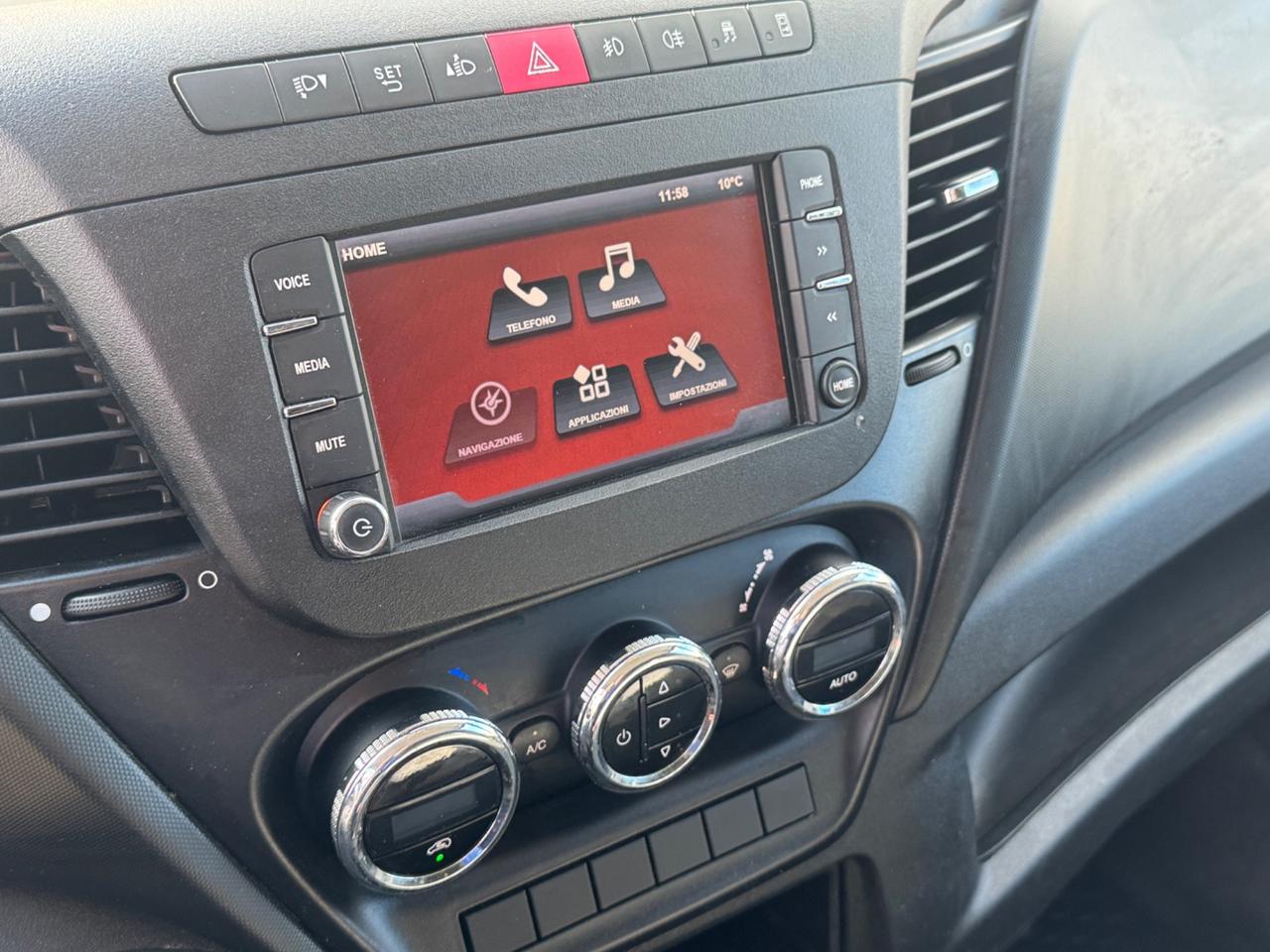 IVECO DAILY 35C17 3.0 170 CV CENTINA E TELONE