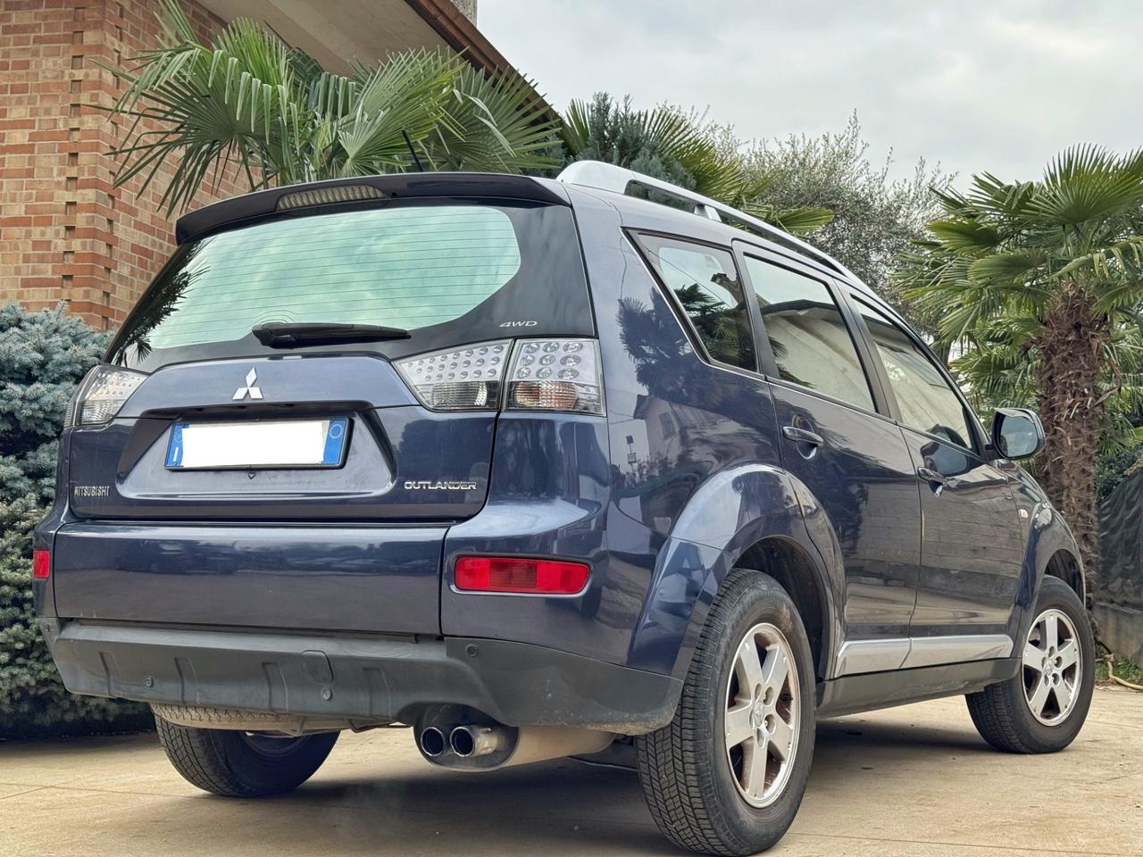 Mitsubishi Outlander 2.0 DI-D Intense DPF