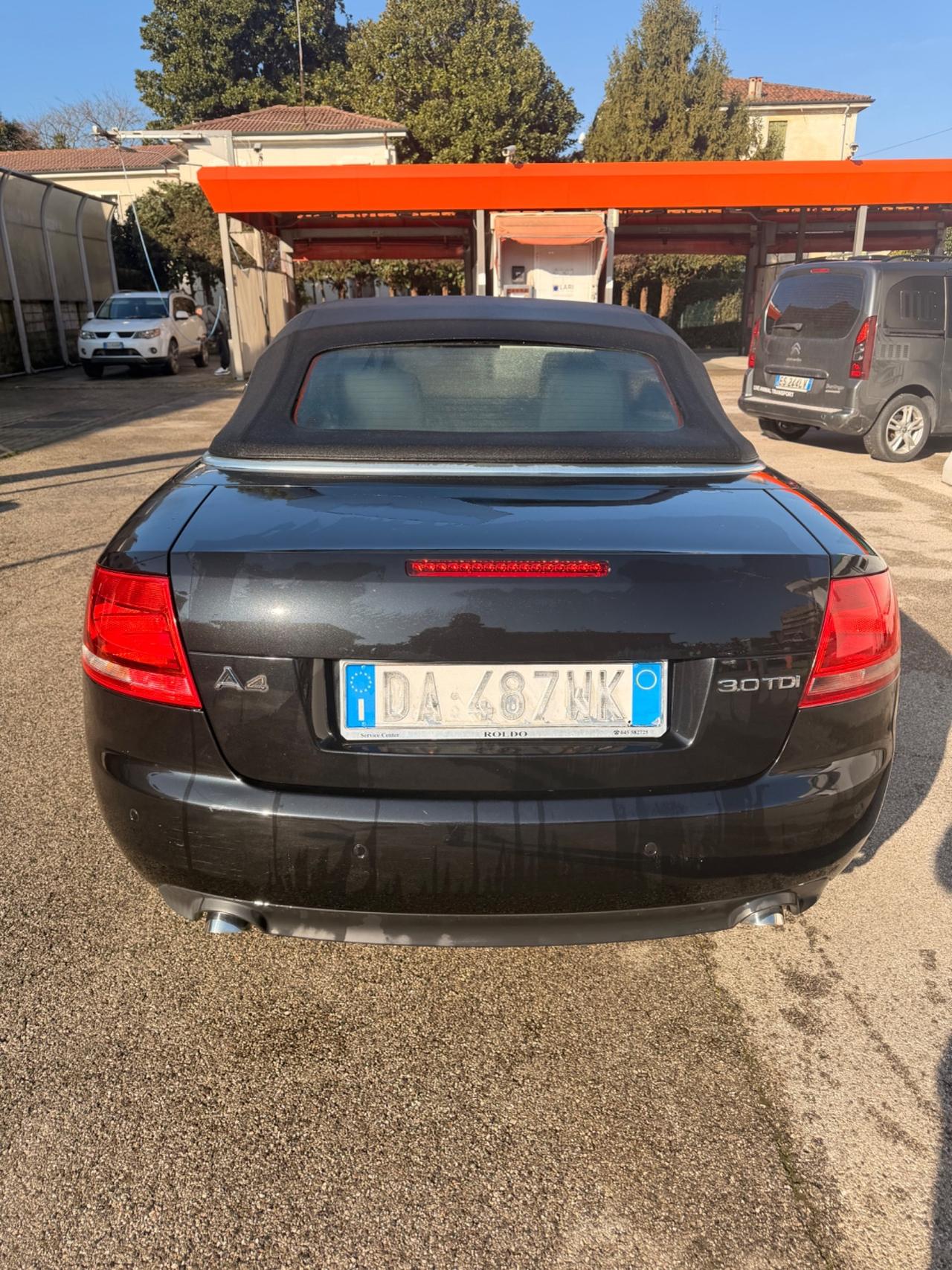 AUDI A4 3.0TDI CABRIO 4x4 km solo 153mila