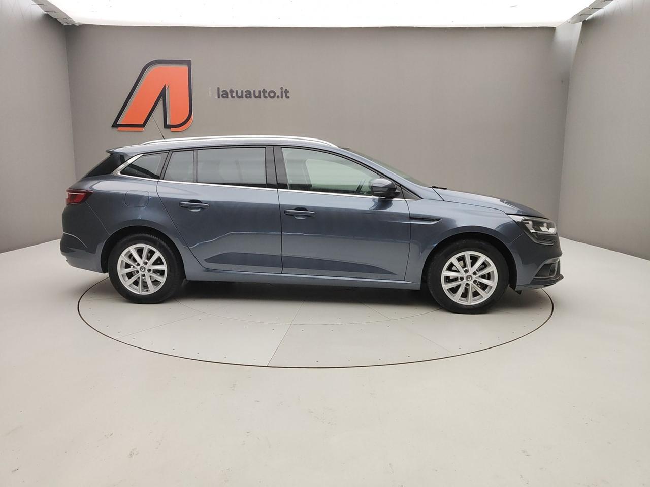 RENAULT Megane IV 2016 Sporter 1.5 BLUE DCI 115CV BUSINESS EDC