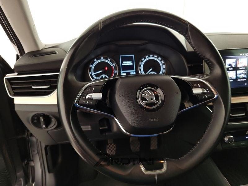 Škoda Kamiq Kamiq 1.5 tsi Black Dots 150cv
