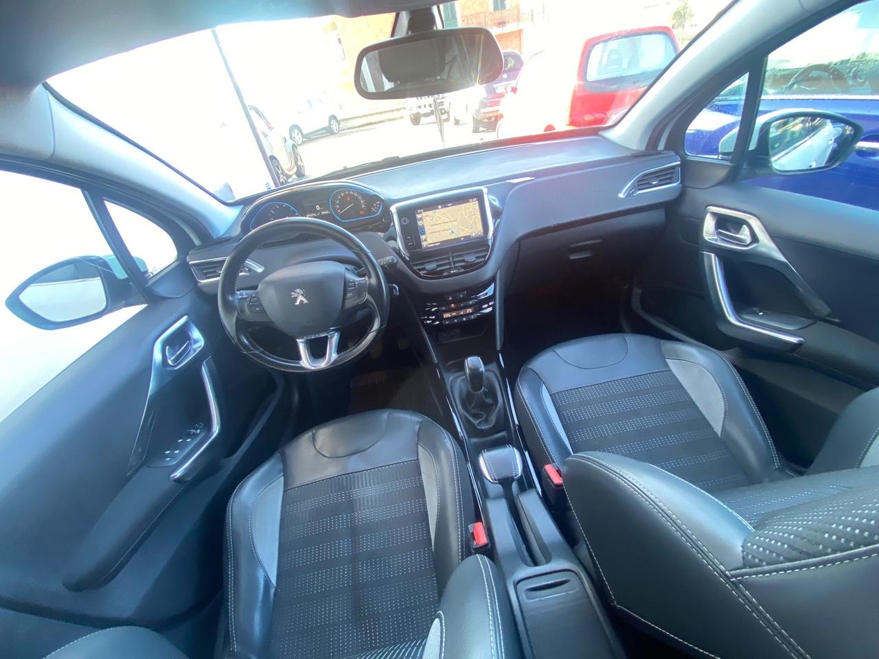 Peugeot 2008 1.2 PureTech 82 Allure