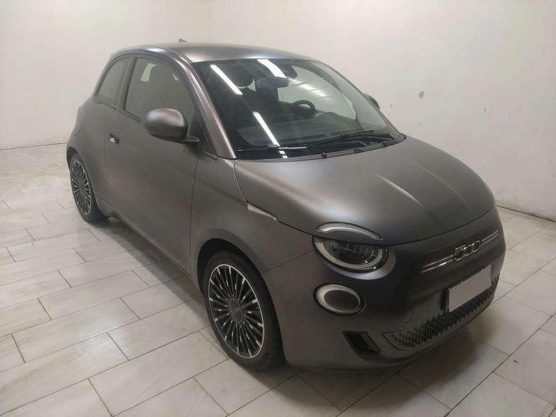 FIAT 500 42 kWh La Prima