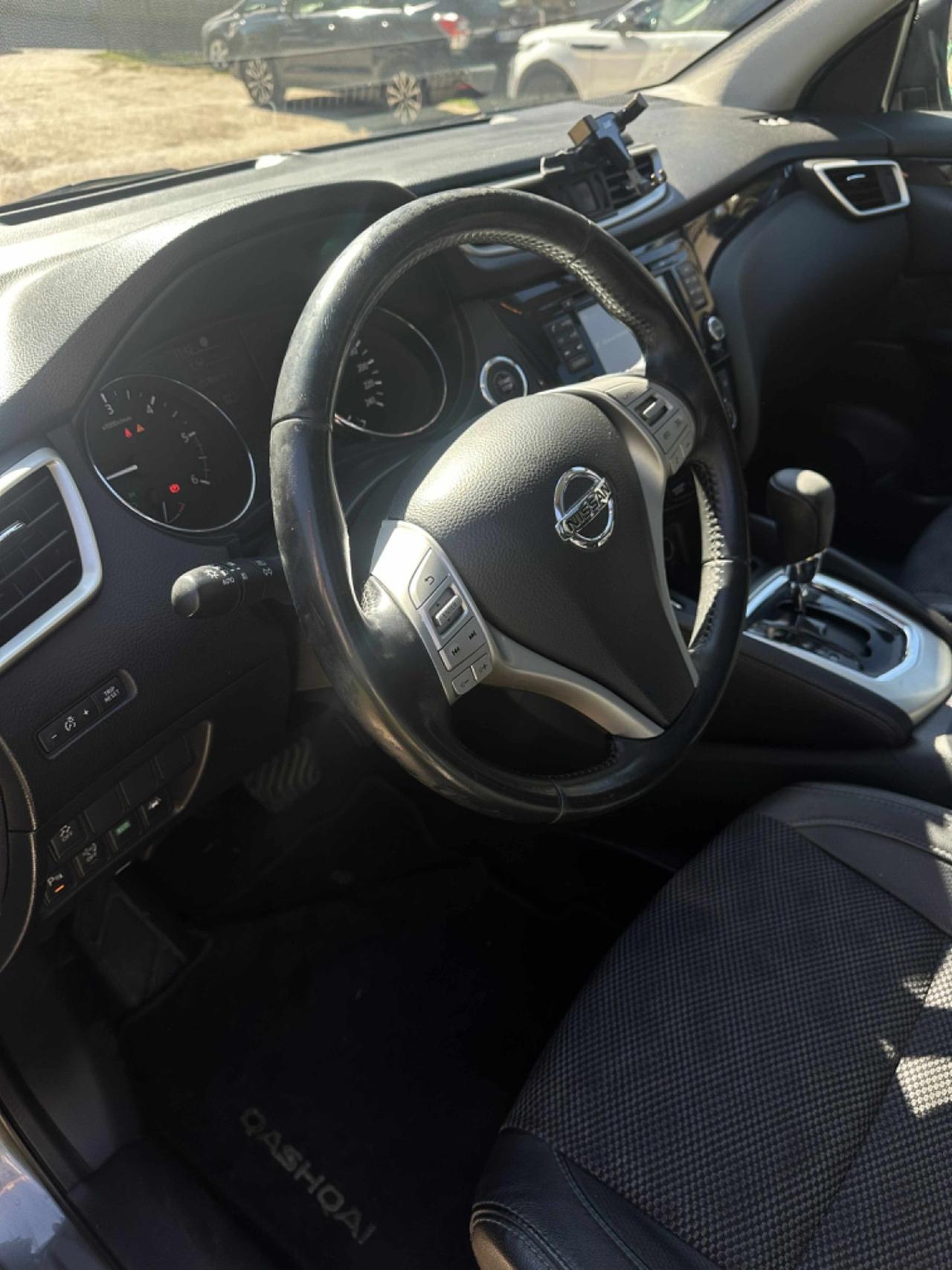 Nissan QASHQAI 1.6 dCi TEKNA TETTO FULLOPT 360CAM