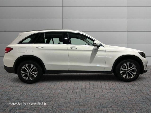 MERCEDES-BENZ GLC 220 d 4Matic Sport Navi