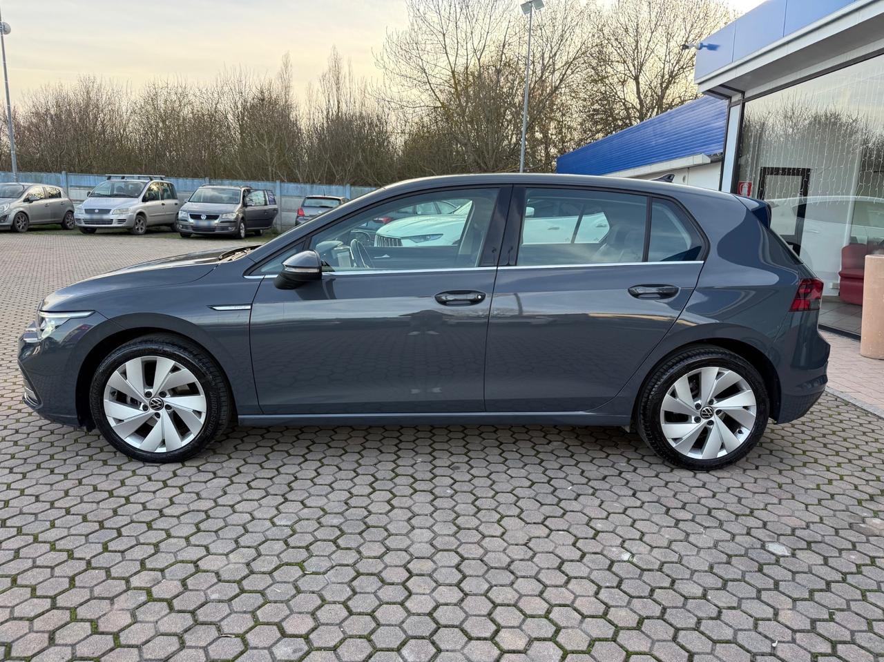Volkswagen Golf 1.5 TGI DSG Style