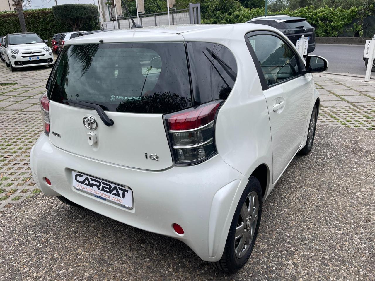 Toyota iQ 1.0 Active (sol) cvt E5