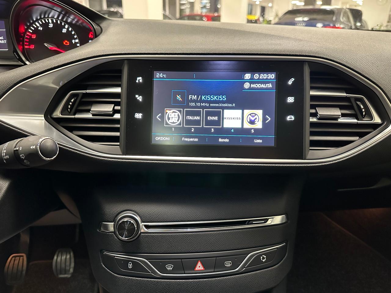 Peugeot 308 BlueHDi 120 S&S SW Allure - 2018
