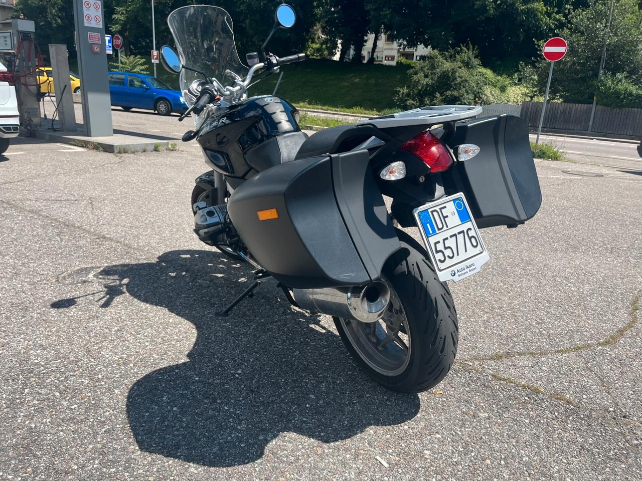 BMW R1200R